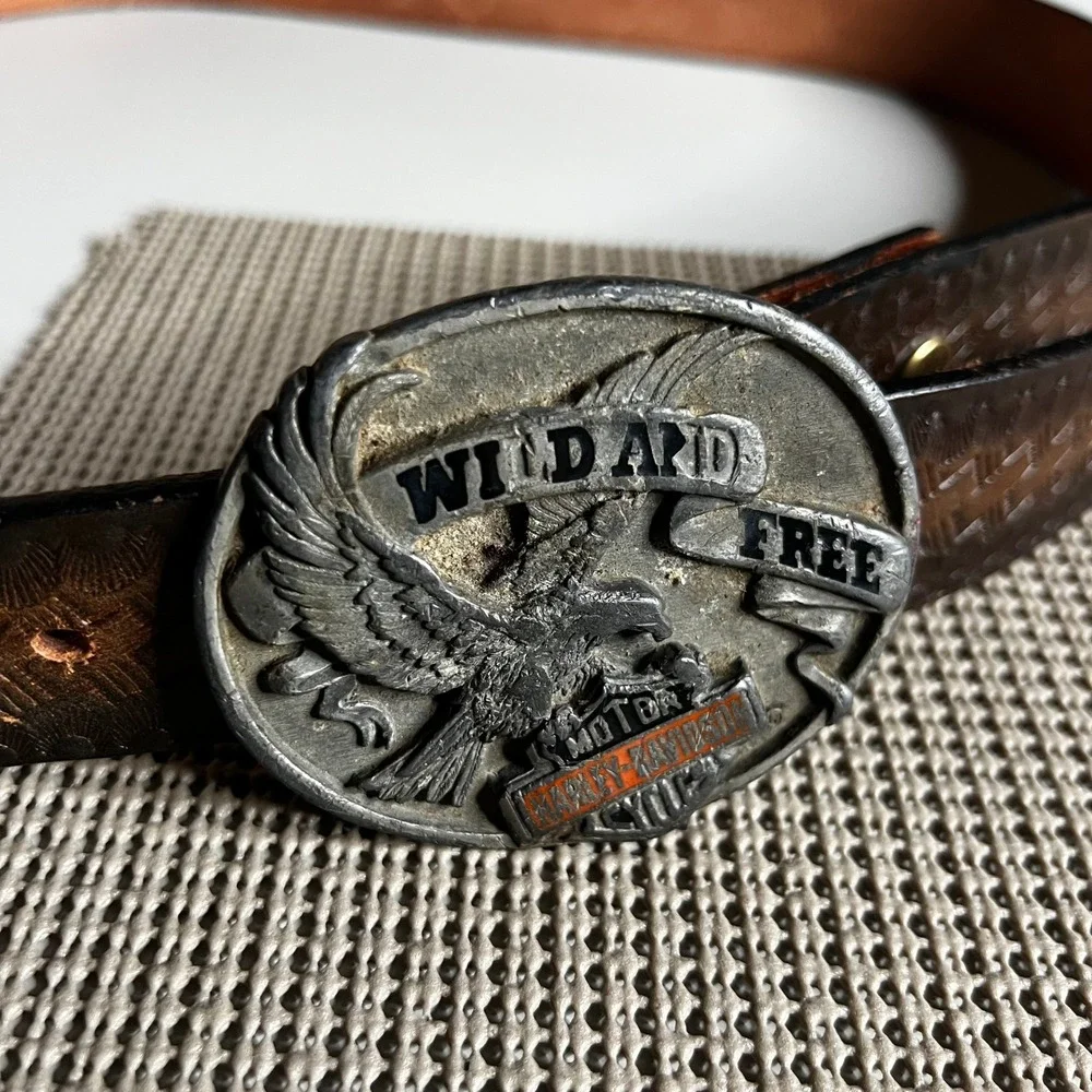 Vintage 1992 Harley Davidson Wild and Free Eagle Belt Buckle Leather Mens 32 34